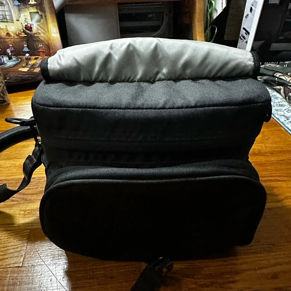 EUC Lowepro Camera Bag